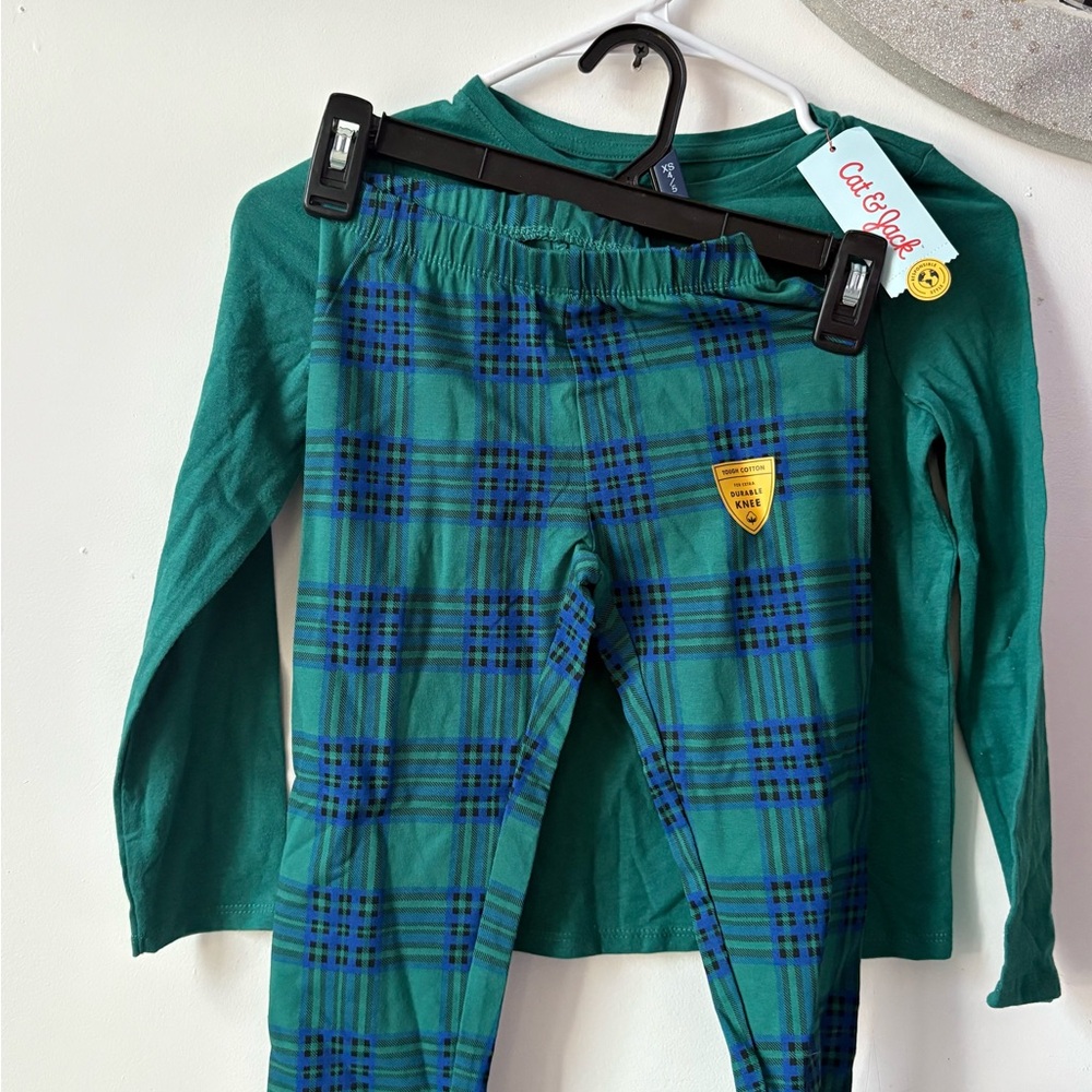 Cat & Jack Girl Set New!